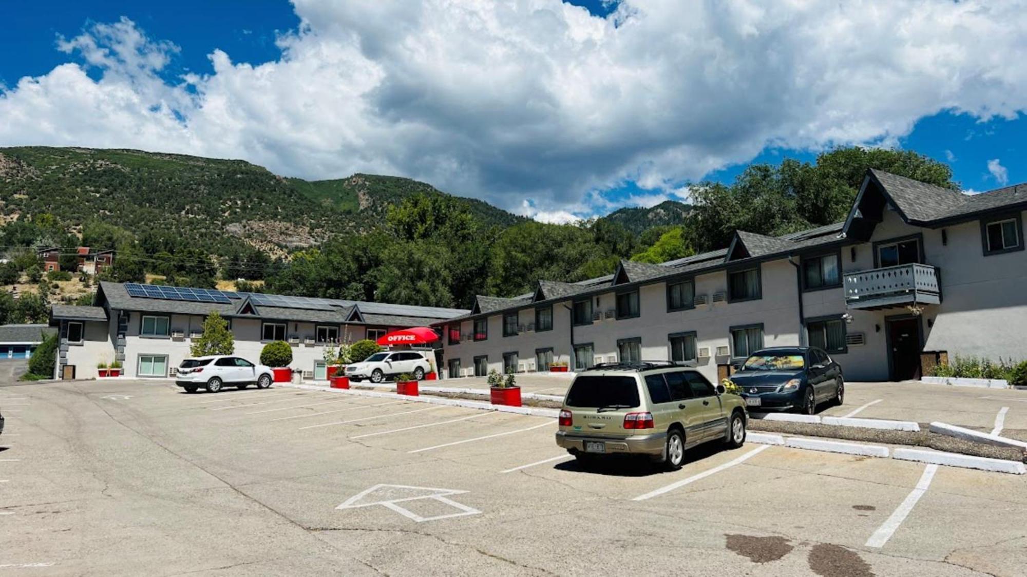 Adventure Inn - Glenwood Springs Exterior foto